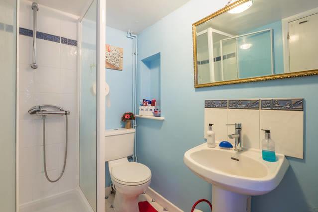The Holly Tree Bed & Breakfast CBG Екстериор снимка