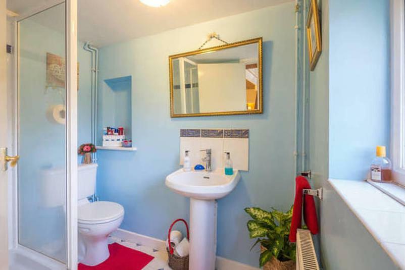 The Holly Tree Bed & Breakfast CBG Екстериор снимка
